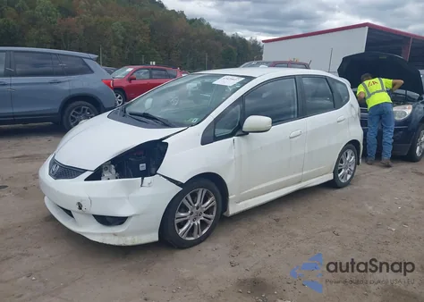 2009 Honda Fit Sport z USA, uszkodzony, nr VIN JHMGE88469S017083
